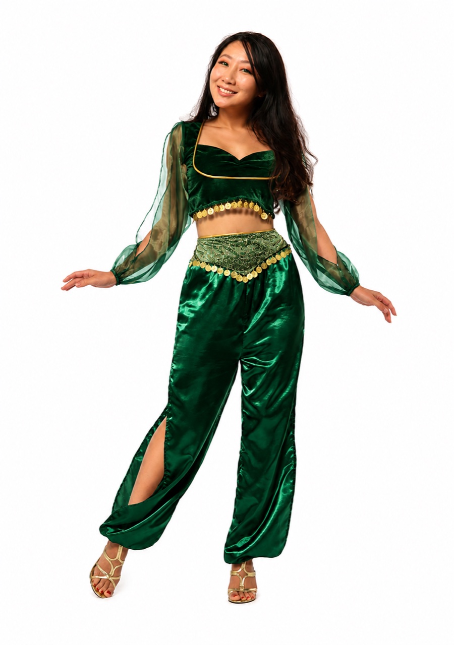 Anni Bulla performing belly dance at a celebration in Liverpool